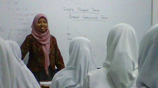 Photo of Gita, English Teacher
