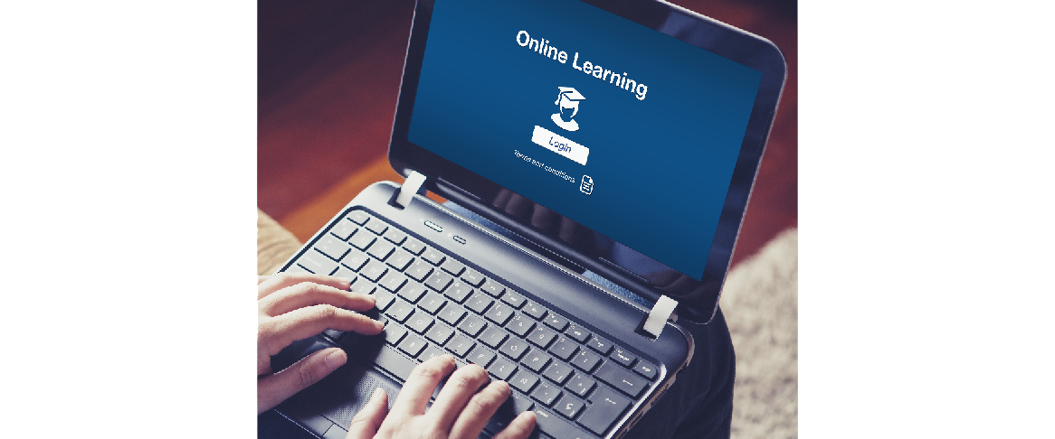 Laptop with the words Online Learning on the screen